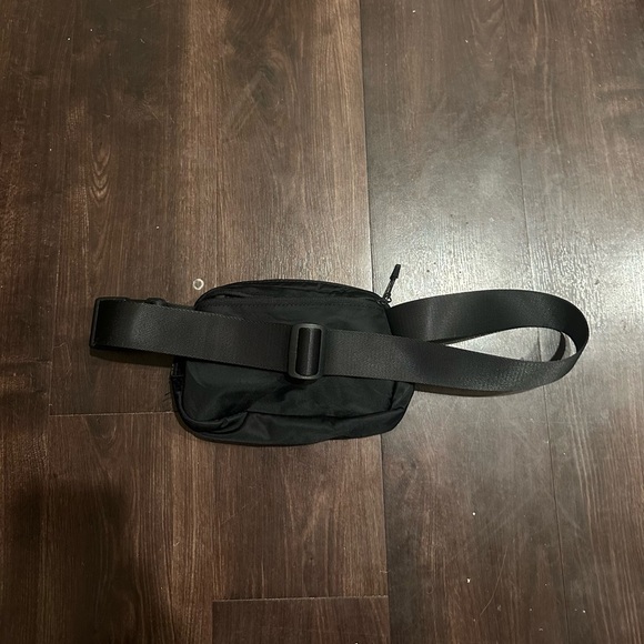 BUNDLE Lululemon Everywhere Belt Bag Black Pink Zip Fanny Pack Purse Logo - Picture 2 of 11